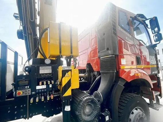 Бортовой грузовик FAW J6P CA3250 с КМУ XCMG, 2025 2025 года б/у фото 8