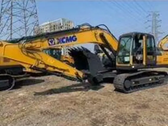 Гусеничный экскаватор XCMG XE215C, 2024 2026 года б/у фото 4