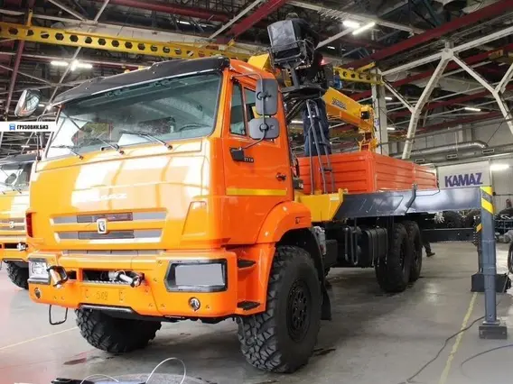 Бортовой грузовик КАМАЗ 43118-3027-48 (А5) с КМУ XCMG, 2025 2025 года новый фото 14