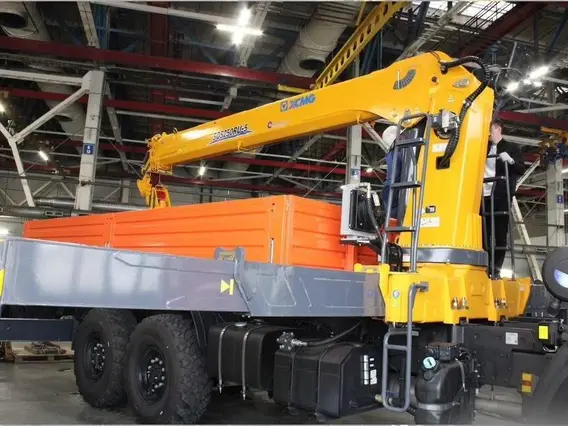 Бортовой грузовик КАМАЗ 43118-3027-48 (А5) с КМУ XCMG, 2025 2025 года новый фото 16