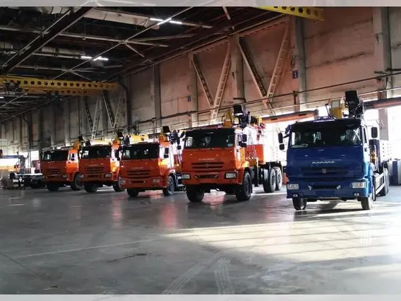 Бортовой грузовик КАМАЗ 65115 с КМУ XCMG, 2025 2025 года новый фото 6
