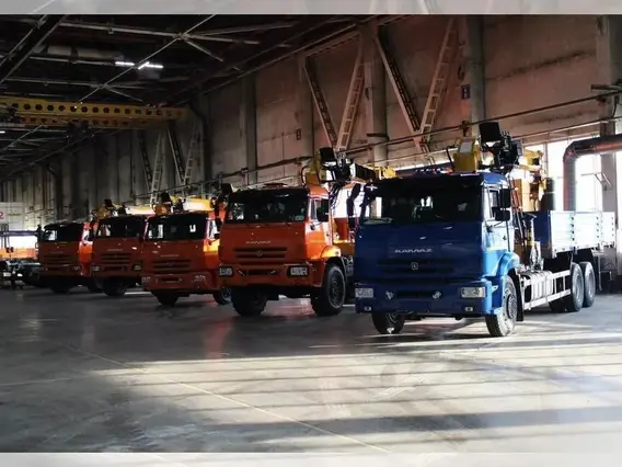 Бортовой грузовик КАМАЗ 65115 с КМУ XCMG, 2025 2025 года новый фото 7