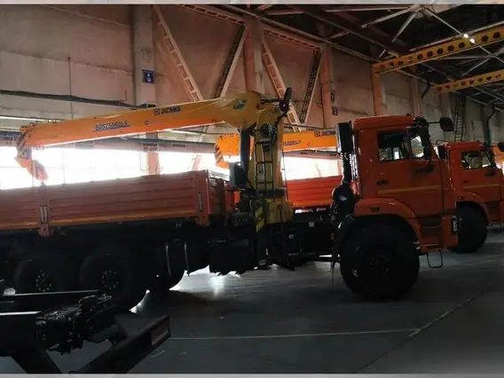 Бортовой грузовик КАМАЗ 65115 с КМУ XCMG, 2025 2025 года новый фото 8