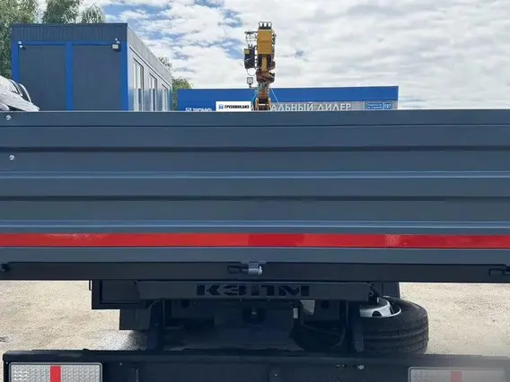 Бортовой грузовик КАМАЗ 4308-69 (G5) с КМУ XCMG, 2025 2025 года новый фото 8