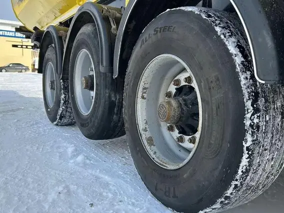 Самосвальный полуприцеп РИАТ 924940 2023 года новый фото 11