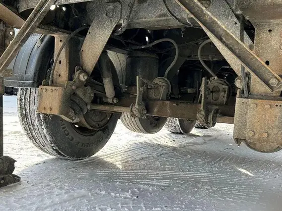Самосвальный полуприцеп РИАТ 924940 2023 года новый фото 18