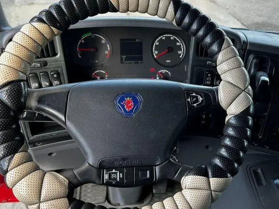 Седельный тягач Scania P 2012 года б/у фото 18