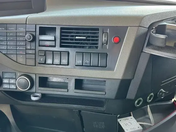 Седельный тягач Volvo FH 2019 года б/у фото 19