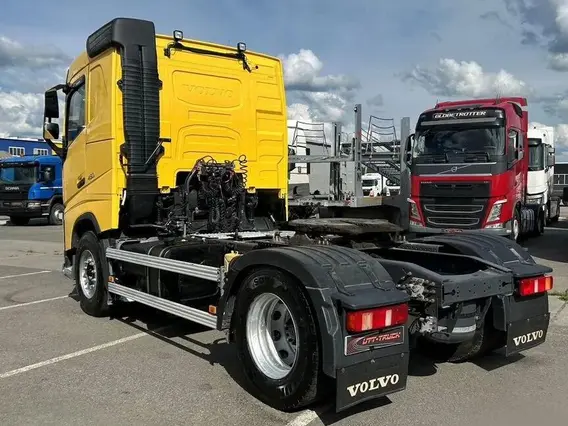 Седельный тягач Volvo FH 2019 года б/у фото 7