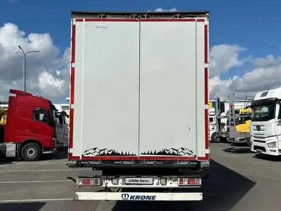 Тентованный полуприцеп Krone SD 2021 года б/у фото 6