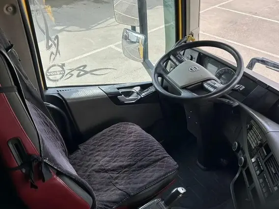 Седельный тягач Volvo FH 2018 года б/у фото 14