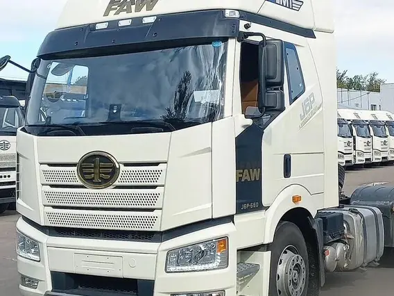 Тягач Седельный тягач FAW J6P 2023 года новый фото 2
