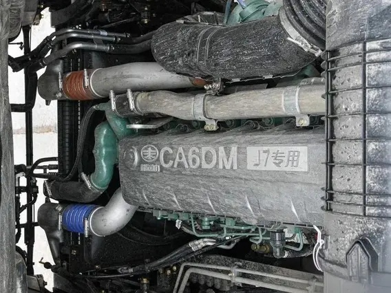 Седельный тягач FAW J7 2024 года новый фото 25