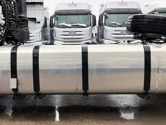 Седельный тягач FAW J7 2024 года новый фото 21