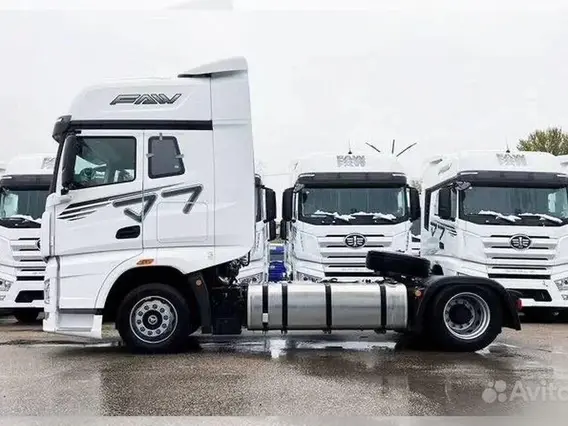 Седельный тягач FAW J7 2024 года новый фото 5