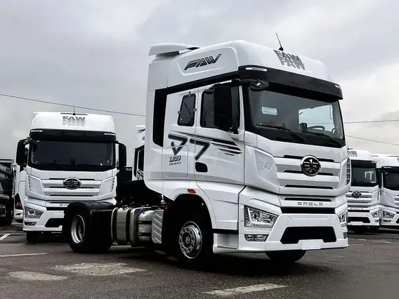 Седельный тягач FAW J7 2024 года новый