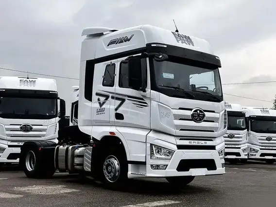 Седельный тягач FAW J7 2024 года новый