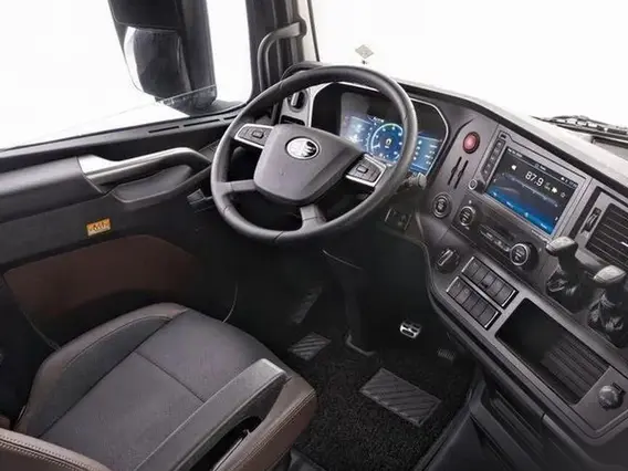 Седельный тягач FAW J7 2024 года новый фото 13