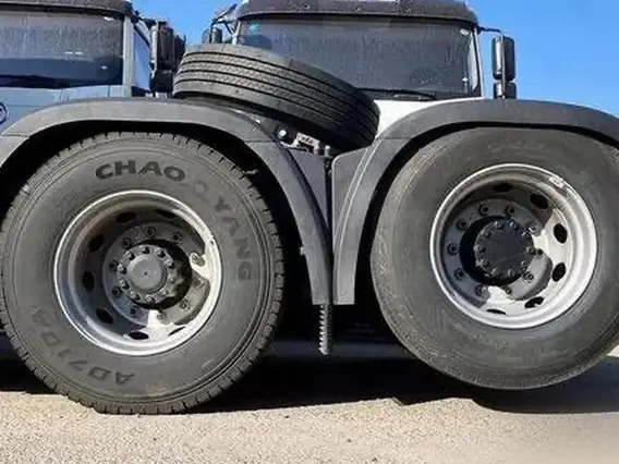 Седельный тягач FAW J7 2024 года новый фото 9