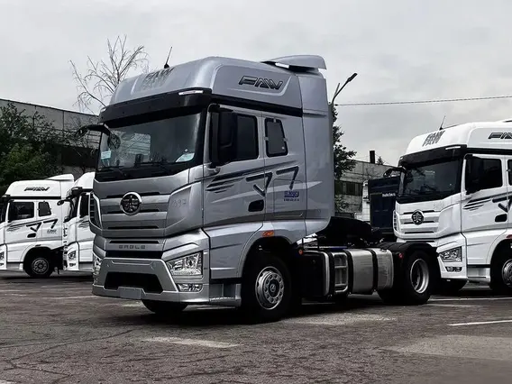 Седельный тягач FAW J7 2024 года новый