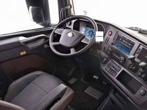 Седельный тягач FAW J7 2024 года новый фото 10