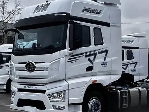 Седельный тягач FAW J7 2024 года новый фото 2
