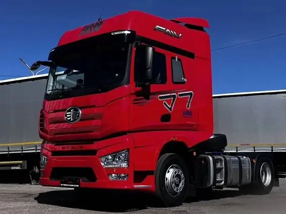 Седельный тягач FAW J7 2024 года новый фото 2