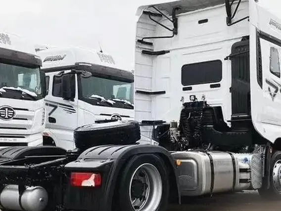 Седельный тягач FAW J7 2024 года новый фото 8