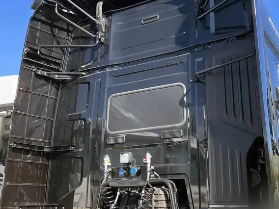 Седельный тягач FAW J7 2024 года новый фото 9