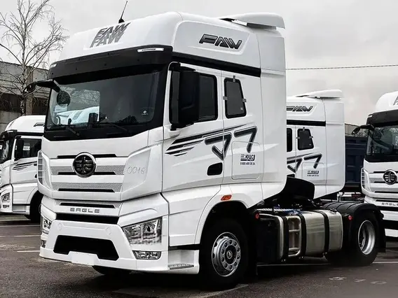Седельный тягач FAW J7 2024 года новый фото 2