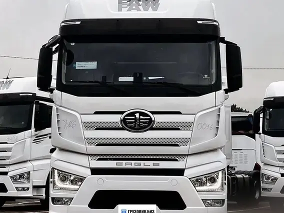 Седельный тягач FAW J7 2024 года новый фото 6