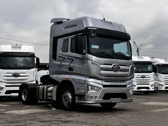 Седельный тягач FAW J7 2024 года новый
