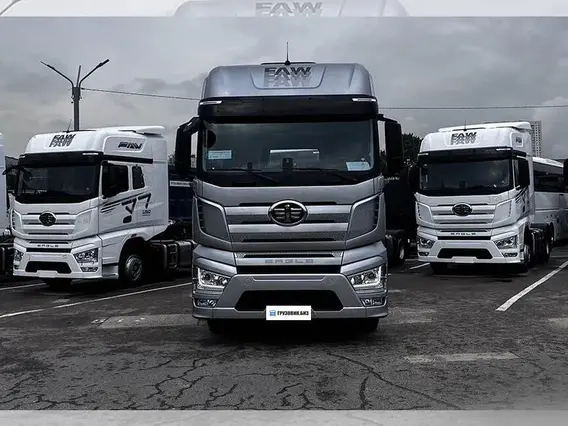 Седельный тягач FAW J7 2024 года новый фото 2