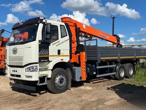 Бортовой грузовик FAW 3250 с КМУ HANGIL SV, 2025 2025 года новый