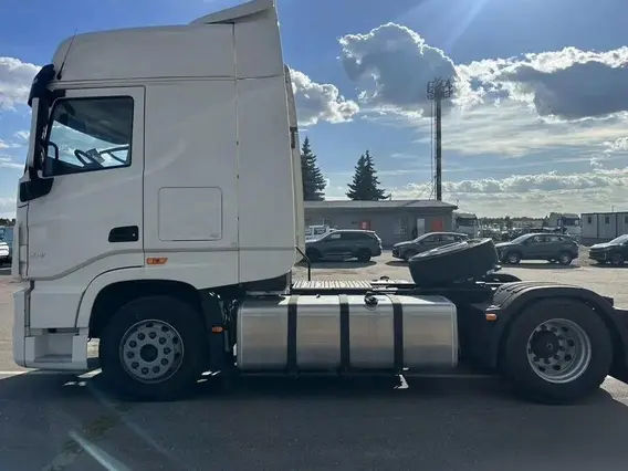 Седельный тягач Dongfeng DFH 2024 года новый фото 5