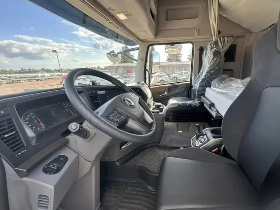 Седельный тягач Dongfeng DFH 2024 года новый фото 7