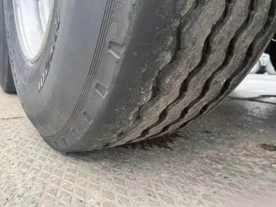 Тентованный полуприцеп Тонар 9888 2024 года б/у фото 10