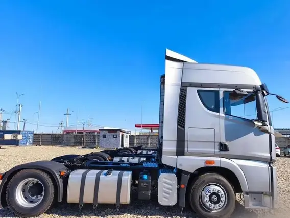 Седельный тягач FAW Oryx 2024 года новый фото 5