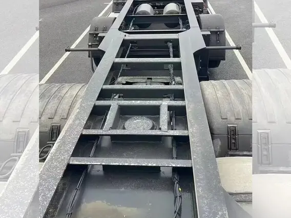 Полуприцеп контейнеровоз Тонар K4-40 (99892) 2026 года новый фото 3