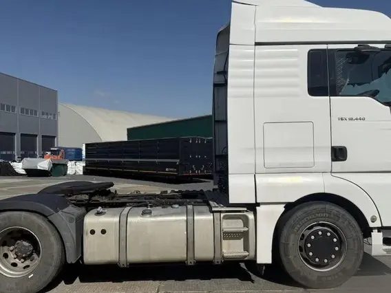 Седельный тягач MAN TGX 2013 года б/у фото 8