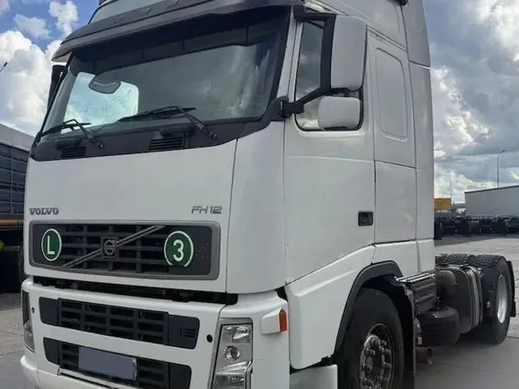 Седельный тягач Volvo FH, 2005 2005 года б/у