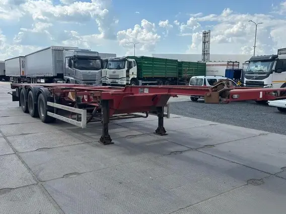 Полуприцеп контейнеровоз Grunwald 9453-0000010-41, 2010 2010 года б/у фото 3
