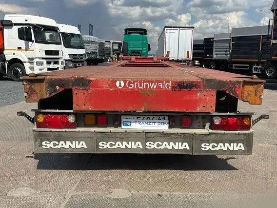 Полуприцеп контейнеровоз Grunwald 9453-0000010-41, 2010 2010 года б/у фото 5