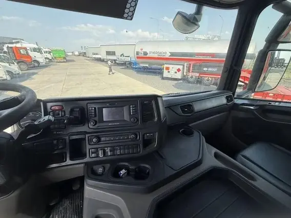 Самосвал 20 м³ Scania P440B 8X4 HZ, 2019 2019 года б/у фото 12