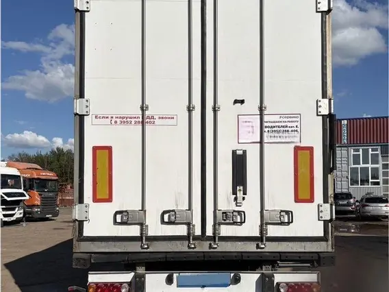 Полуприцеп рефрижератор Schmitz Cargobull SKO 24/L - 13.4 FP, 2010 2010 года б/у фото 5