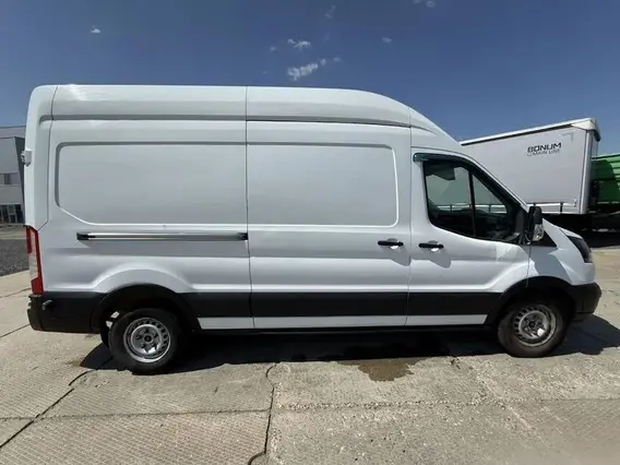 Автофургон Ford Transit 2019 года б/у фото 8