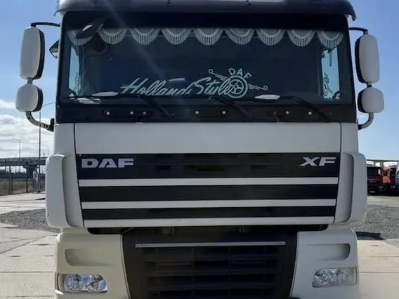 Седельный тягач DAF XF 2012 года б/у фото 2