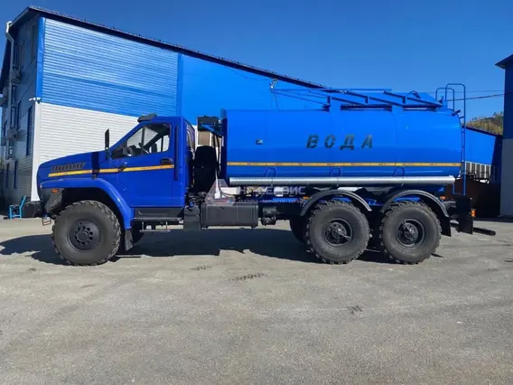 Автоцистерна для питьевой воды АЦПТ на шасси УРАЛ NEXT 2026 года новый