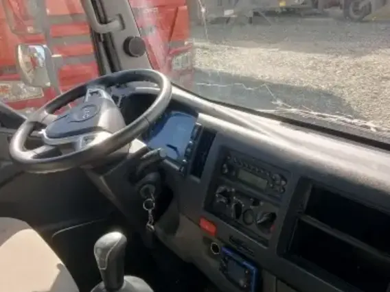 Тентованный грузовик JAC N90L 2023 года б/у фото 7