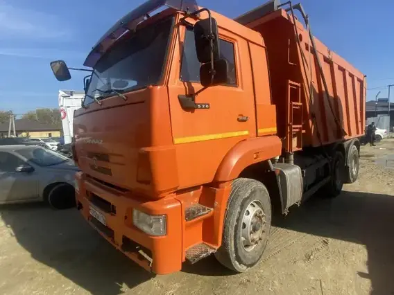Самосвал Камаз 6520 2018 года б/у